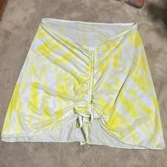 Triangle Bikini Swimsuit With Beach Skirt, - Picture 11 of 12